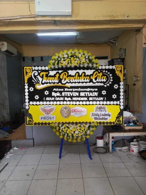 Papan Bunga di Jalan Pajajaran Bogor